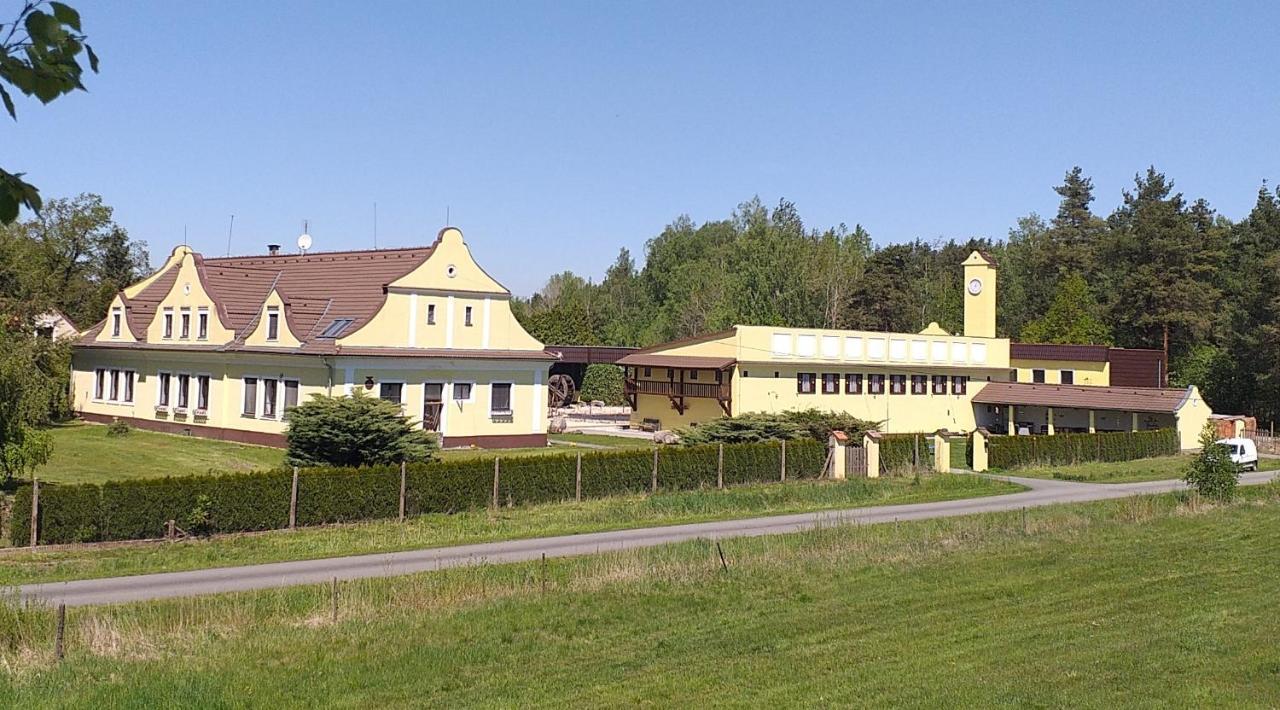 Blatsky Dvur Aparthotel Veselí nad Lužnicí Εξωτερικό φωτογραφία